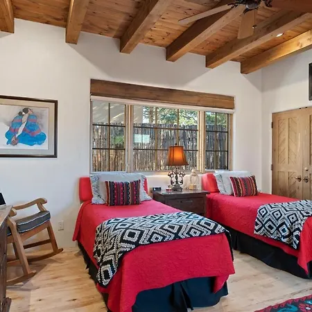 3 Bedroom - 5 Min. Walk To Canyon Rd. - Adobe Dream * Santa Fe